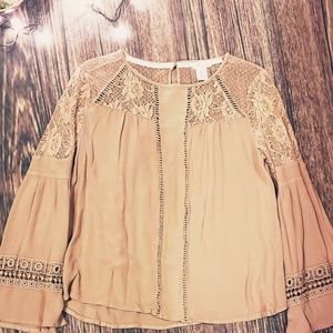 Adorable clover and scout boho top